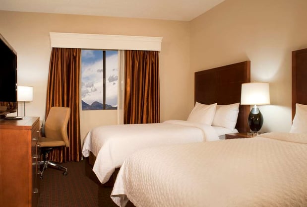 Images Embassy Suites by Hilton Flagstaff