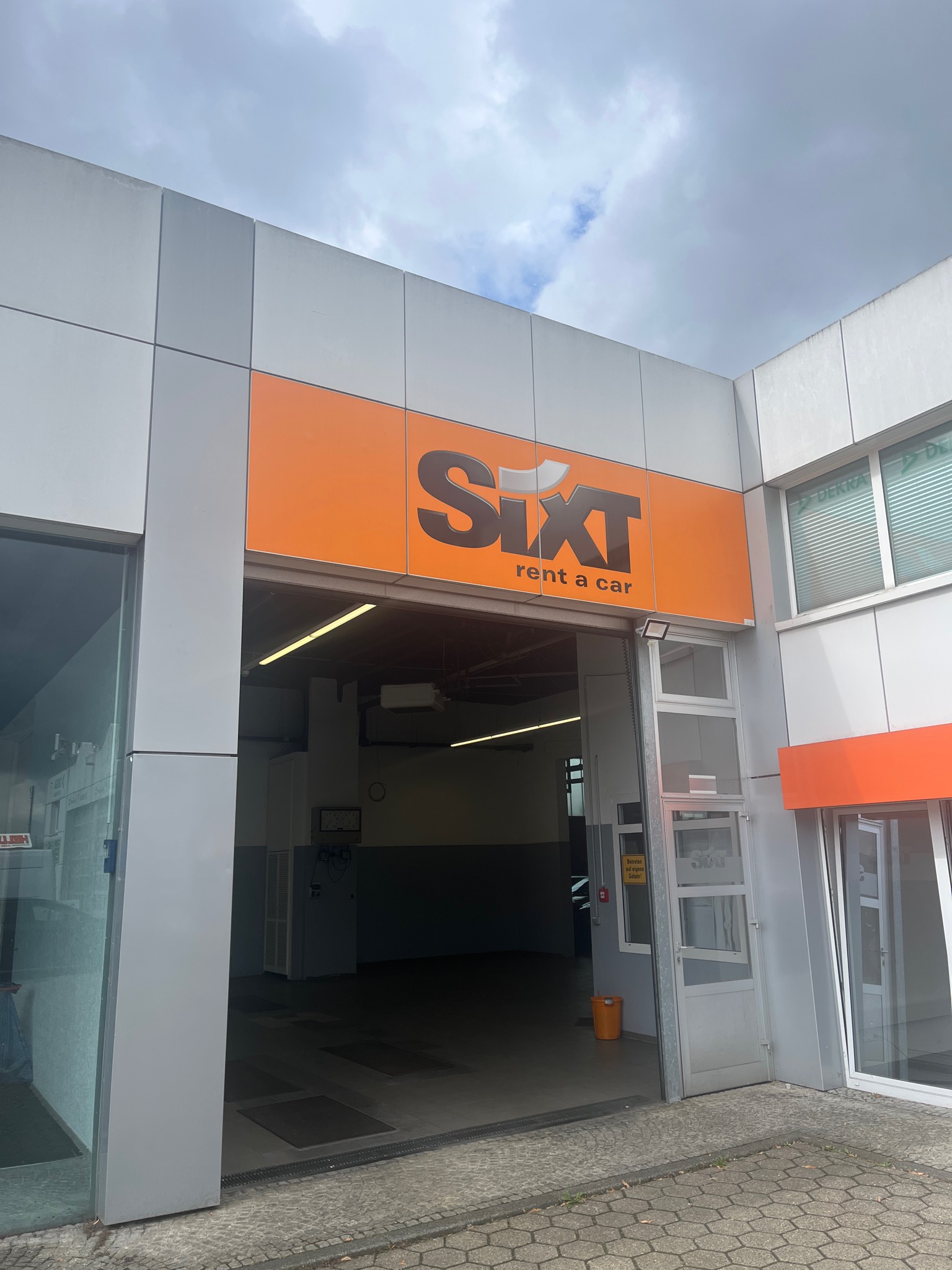 SIXT Autovermietung Bocholt, Dingdenerstr.60/Ecke Schaffeld in Bocholt