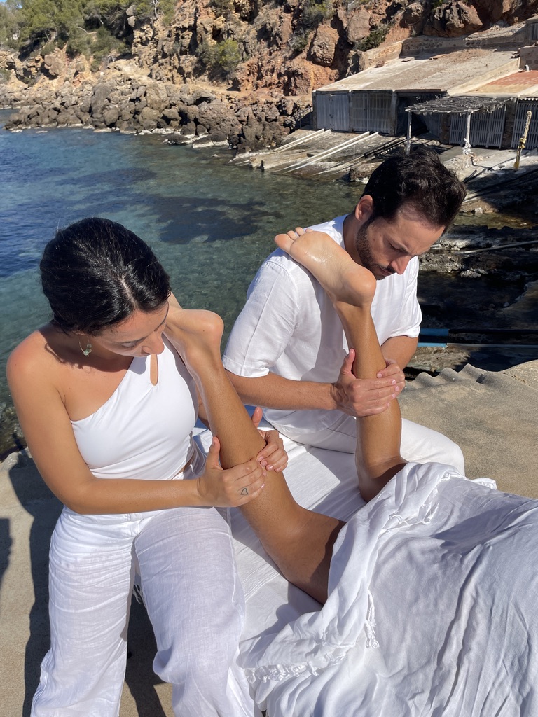 Images EXHALA IBIZA MASSAGE Luxury Wellness Services
