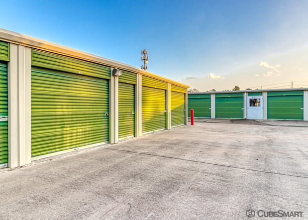 Images CubeSmart Self Storage