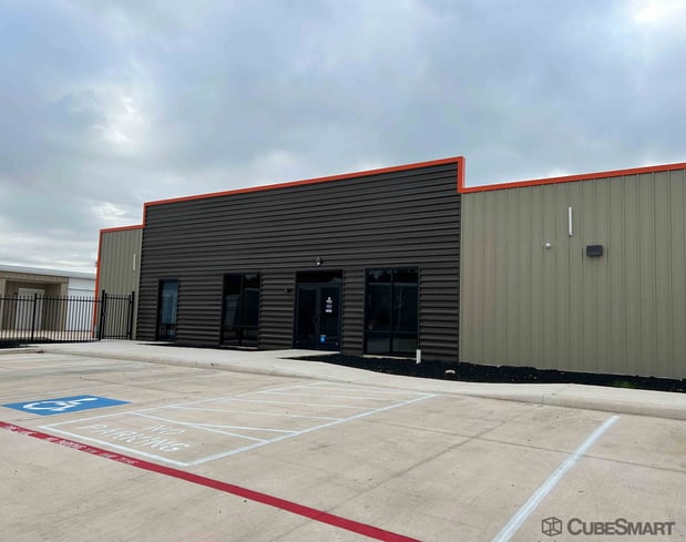 Images CubeSmart Self Storage