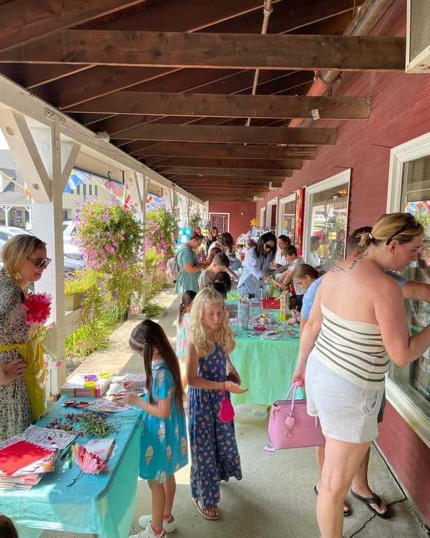 Images The Collection