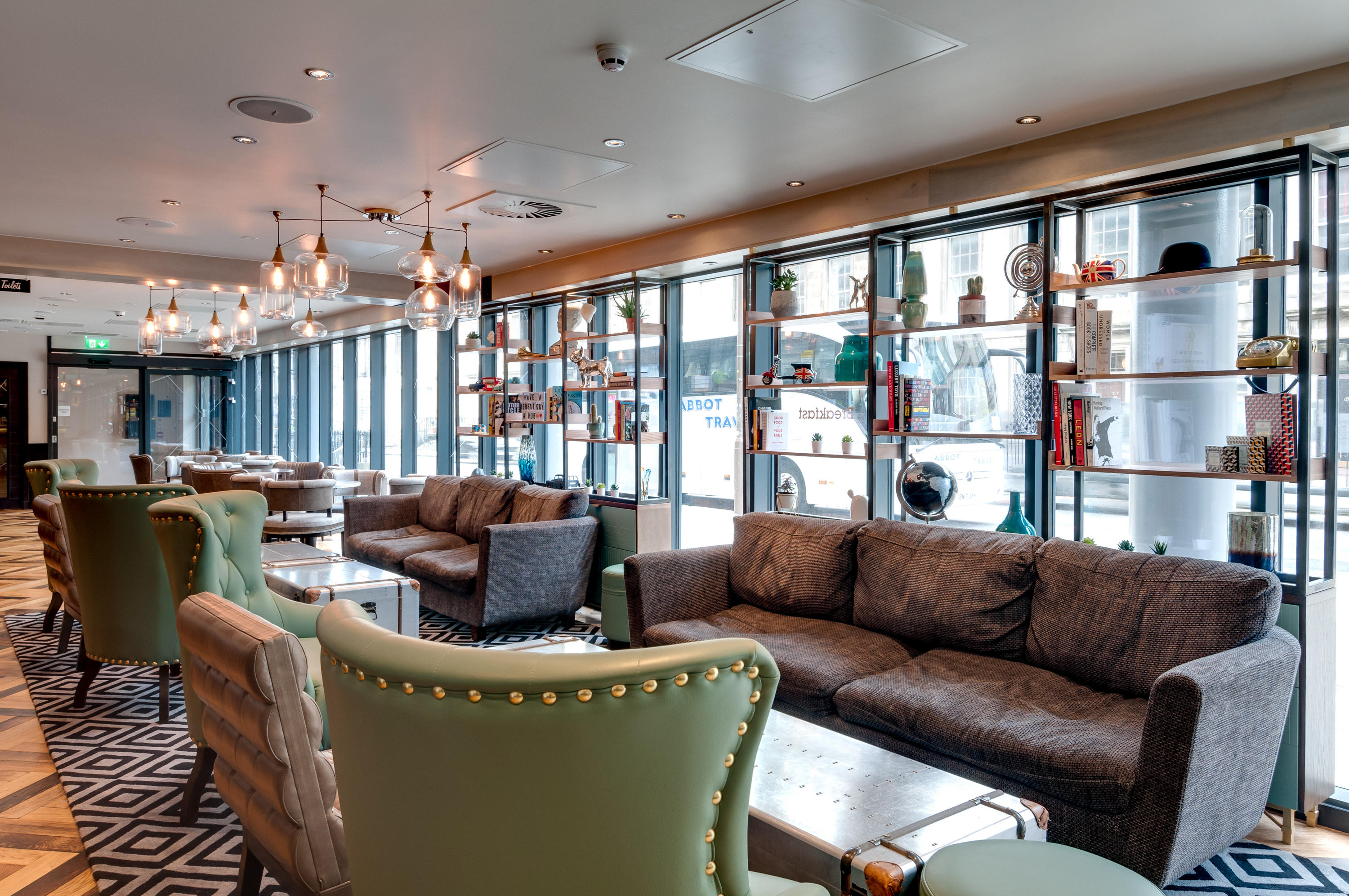 Lounge Cafe Bar hub by Premier Inn Edinburgh Haymarket hotel Edinburgh 01313 574516