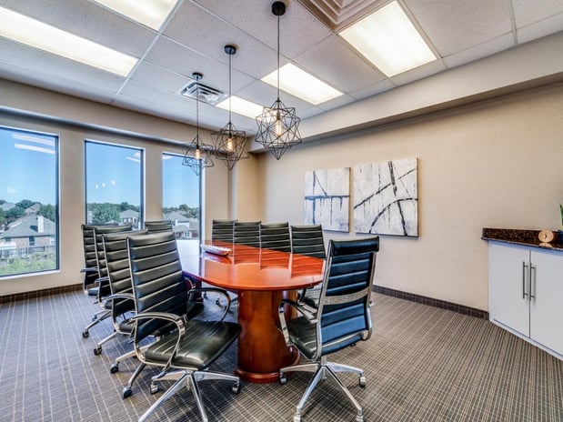 Images Lucid Private Offices - Keller / Fort Worth Alliance
