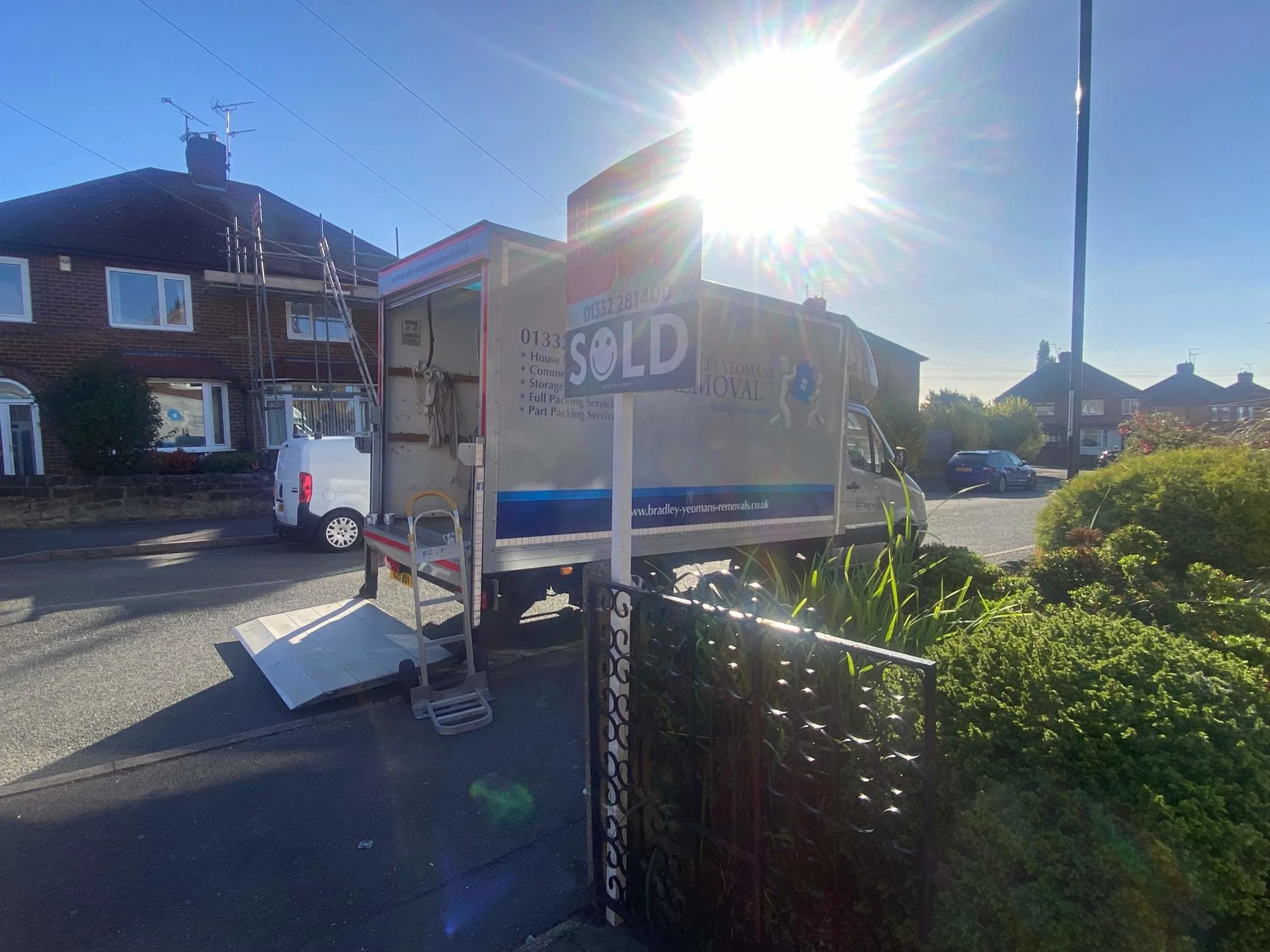 Images Bradley Yeomans Removals