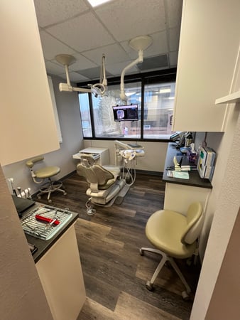 Images Rhonda K. Bowen, DDS