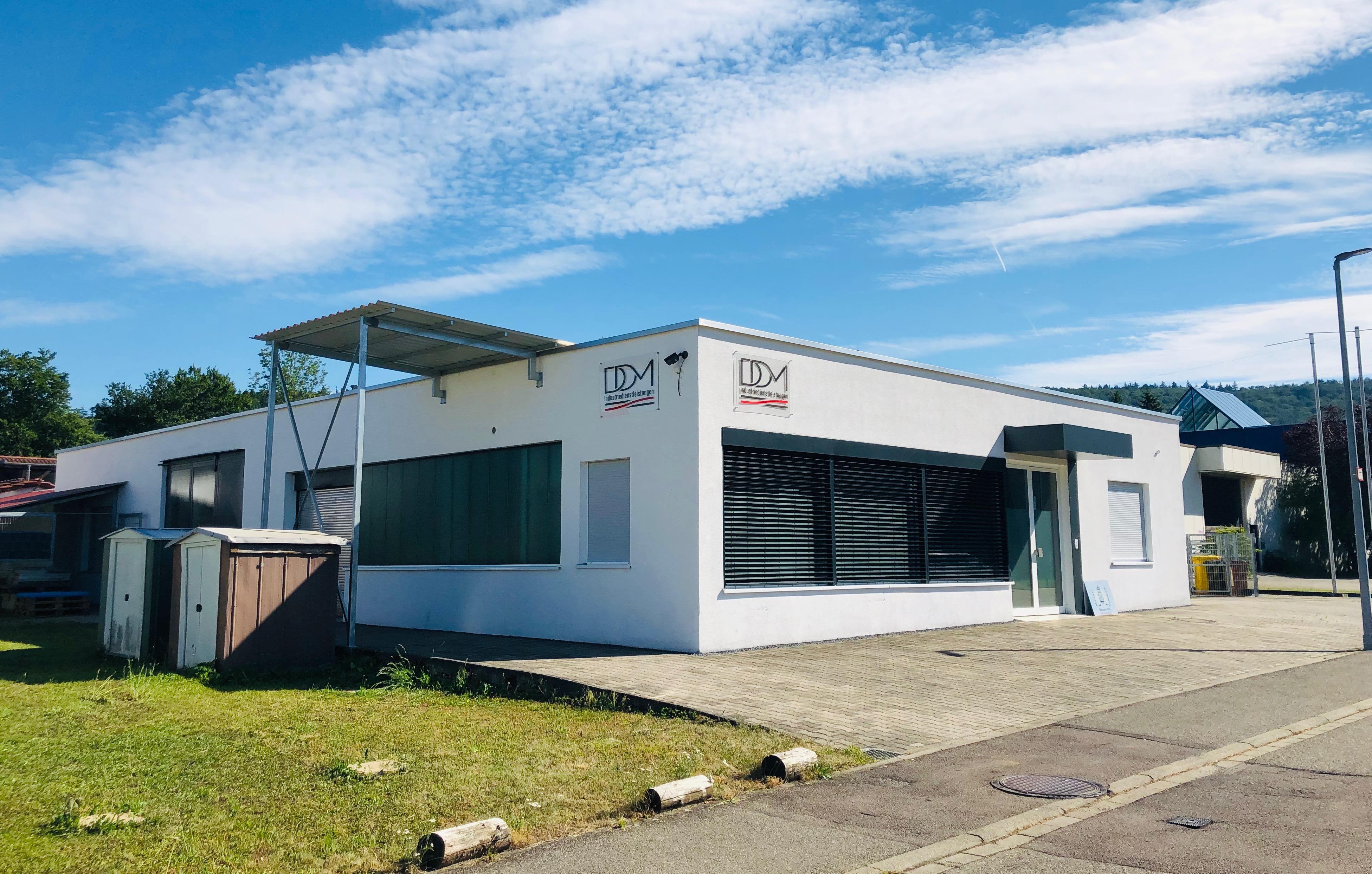 DDM Industriedienstleistungen Inh. Mica Dimitrijevic, Daimlerstrasse 9/1 in Plüderhausen