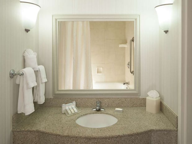 Images Hilton Garden Inn Virginia Beach Town Center