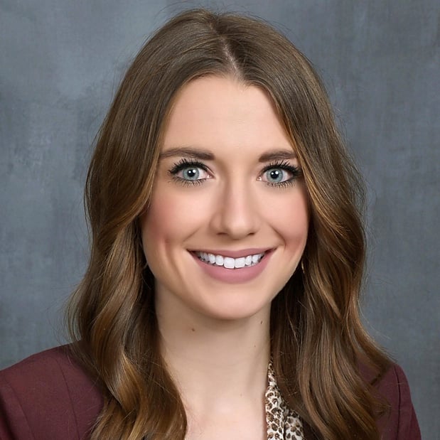 Images Edward Jones - Financial Advisor: Caiti Parr