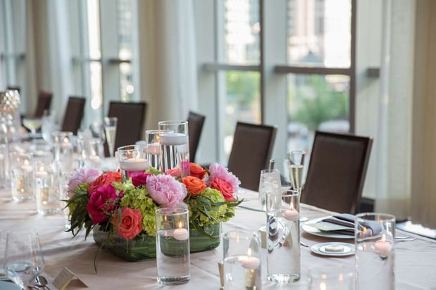 Images LondonHouse Chicago, Curio Collection by Hilton