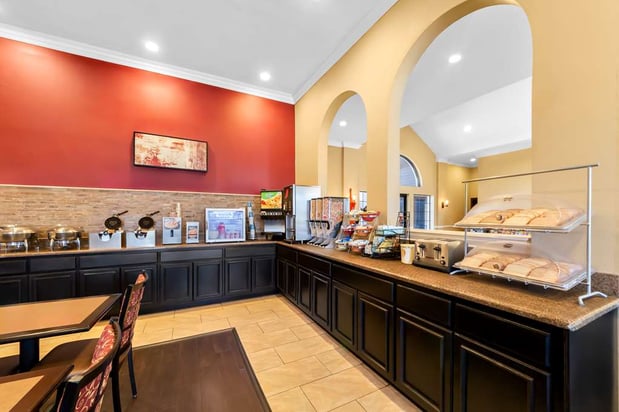 Images SureStay Plus by Best Western San Antonio Fiesta Inn