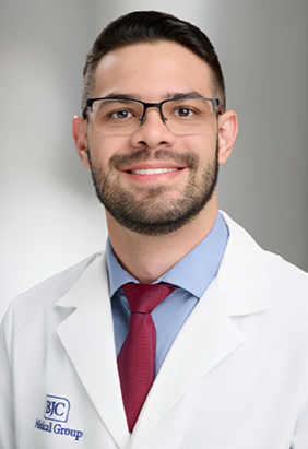 Airton Pinheiro De Menezes, MD - Florissant, MO - Internal Medicine