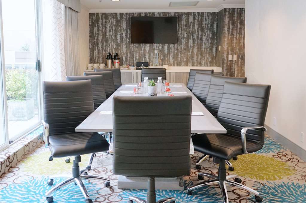 Images Hampton Inn & Suites by Hilton Vancouver-Downtown