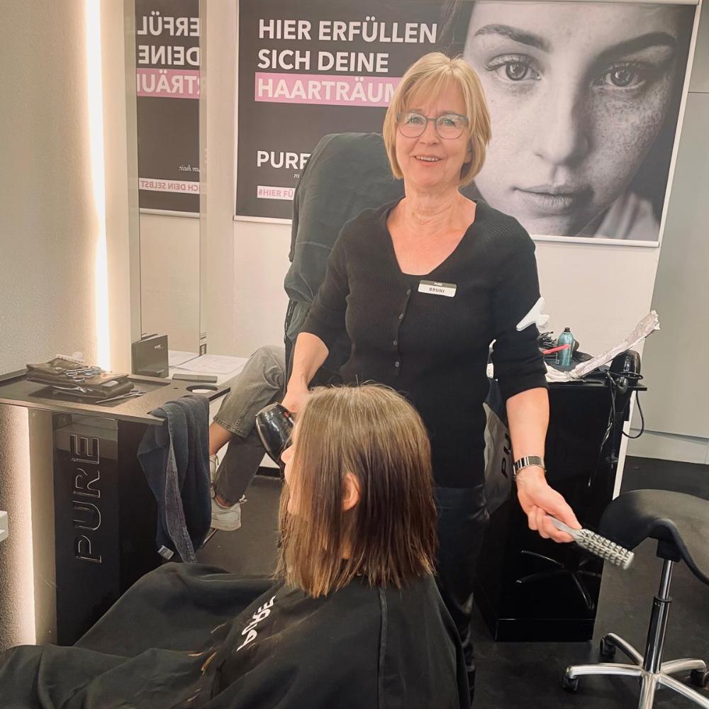 Kundenbild groß 5 Friseur PURE more than hair