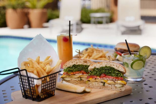 Images Hilton Garden Inn Los Angeles/Redondo Beach