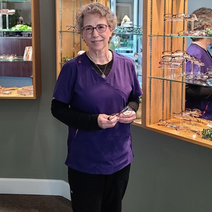 Images Grass Valley Eyecare Optometric Inc.