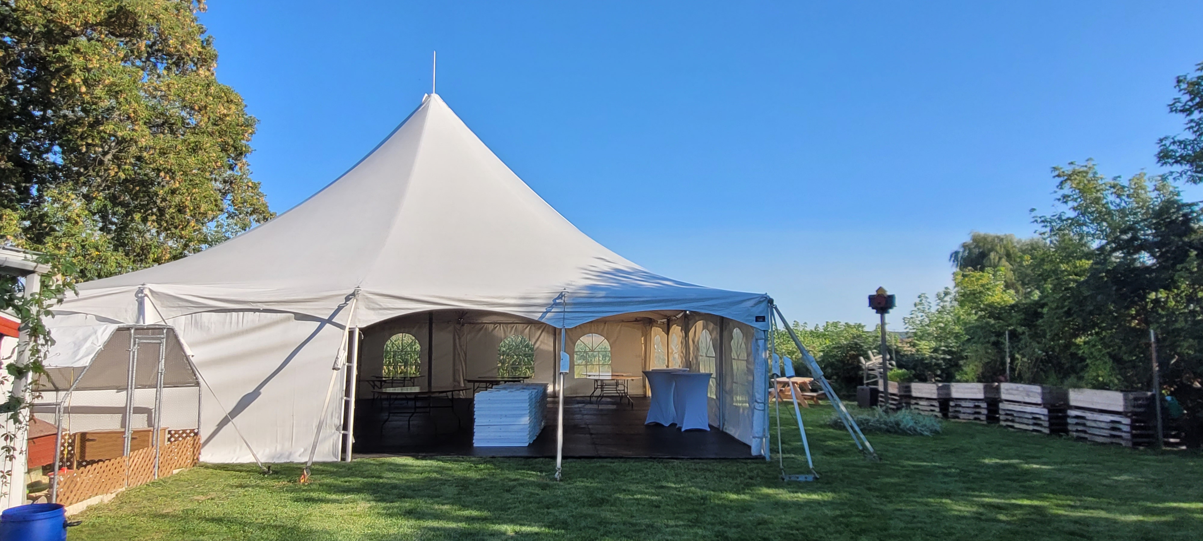 Images Les Abris St-Michel Inc. - Location de chapiteaux
