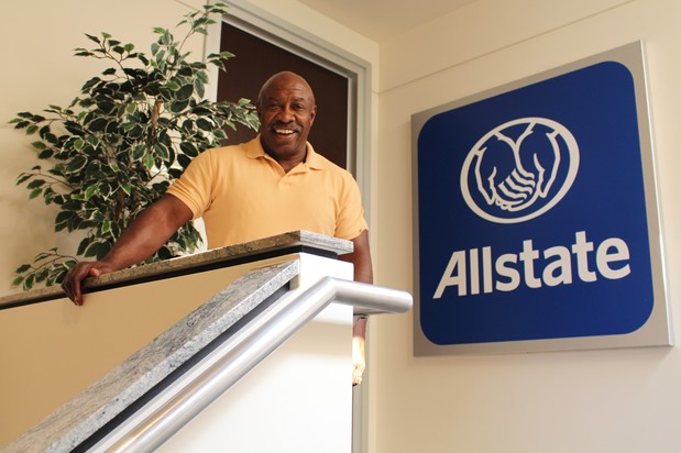 Images Clayborne Blackwell: Allstate Insurance