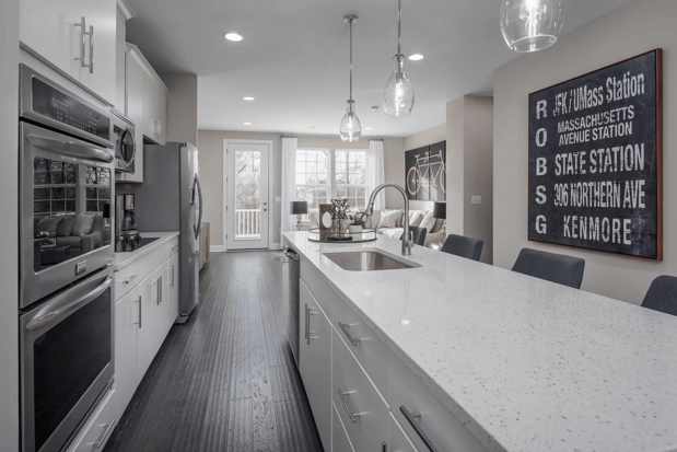Images Essence at Elms Glen