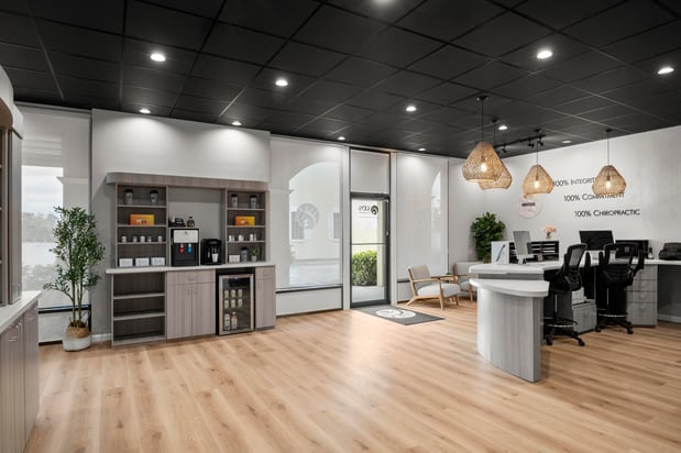 Images 100% Chiropractic - St. Petersburg