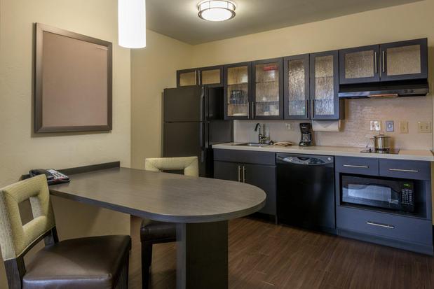 Images Candlewood Suites Midwest City by IHG