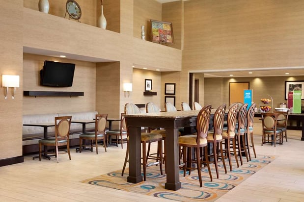 Images Hampton Inn & Suites Birmingham East Irondale