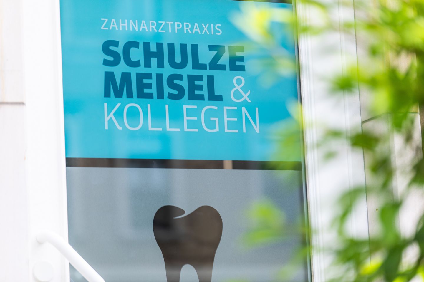 ZAHNARZTPRAXIS SCHULZE, MEISEL & KOLLEGEN, Königsbrücker Landstr. 66 B in Dresden