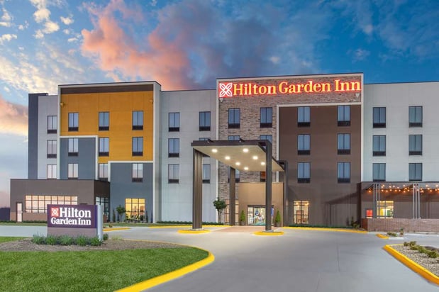 Images Hilton Garden Inn Hays