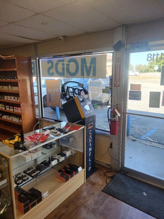 Images CoinFlip Bitcoin ATM - Vapor World Fort Smith (Fort Smith)
