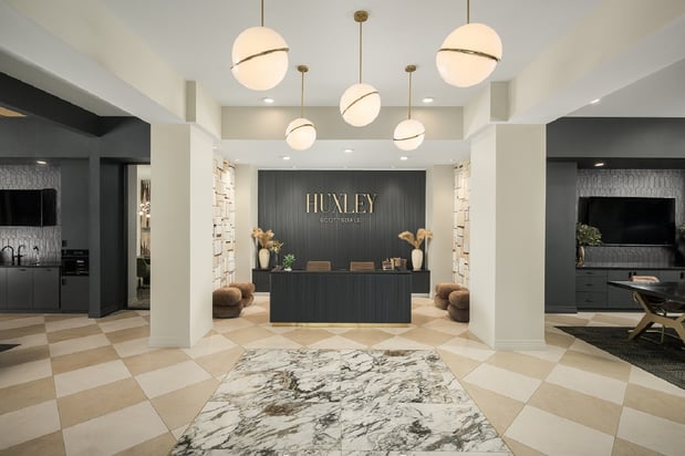 Images Huxley Scottsdale