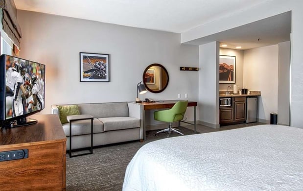 Images Hampton Inn & Suites Hemet