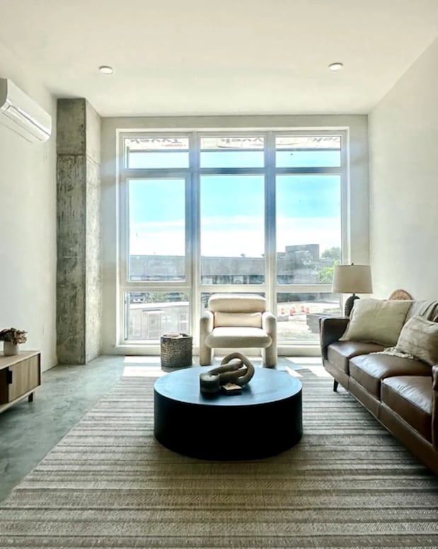 Images Anthem Square 10 Apartments