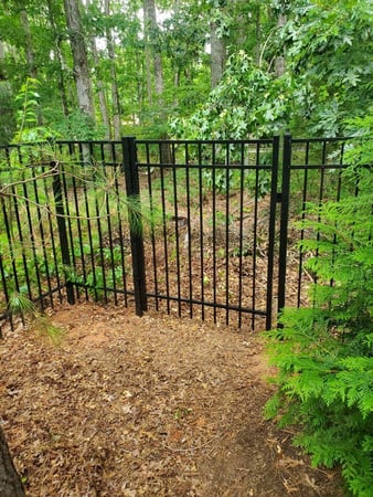 Images B Line Fencing & Services