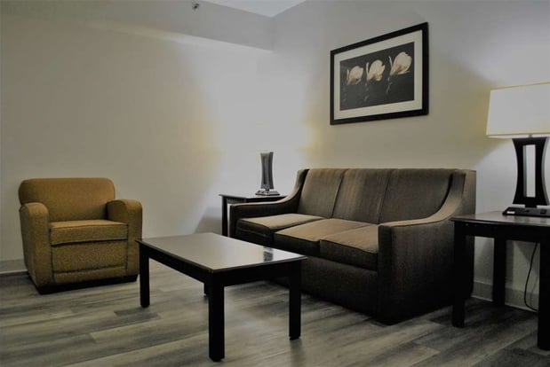 Images Best Western Paramus Hotel & Suites