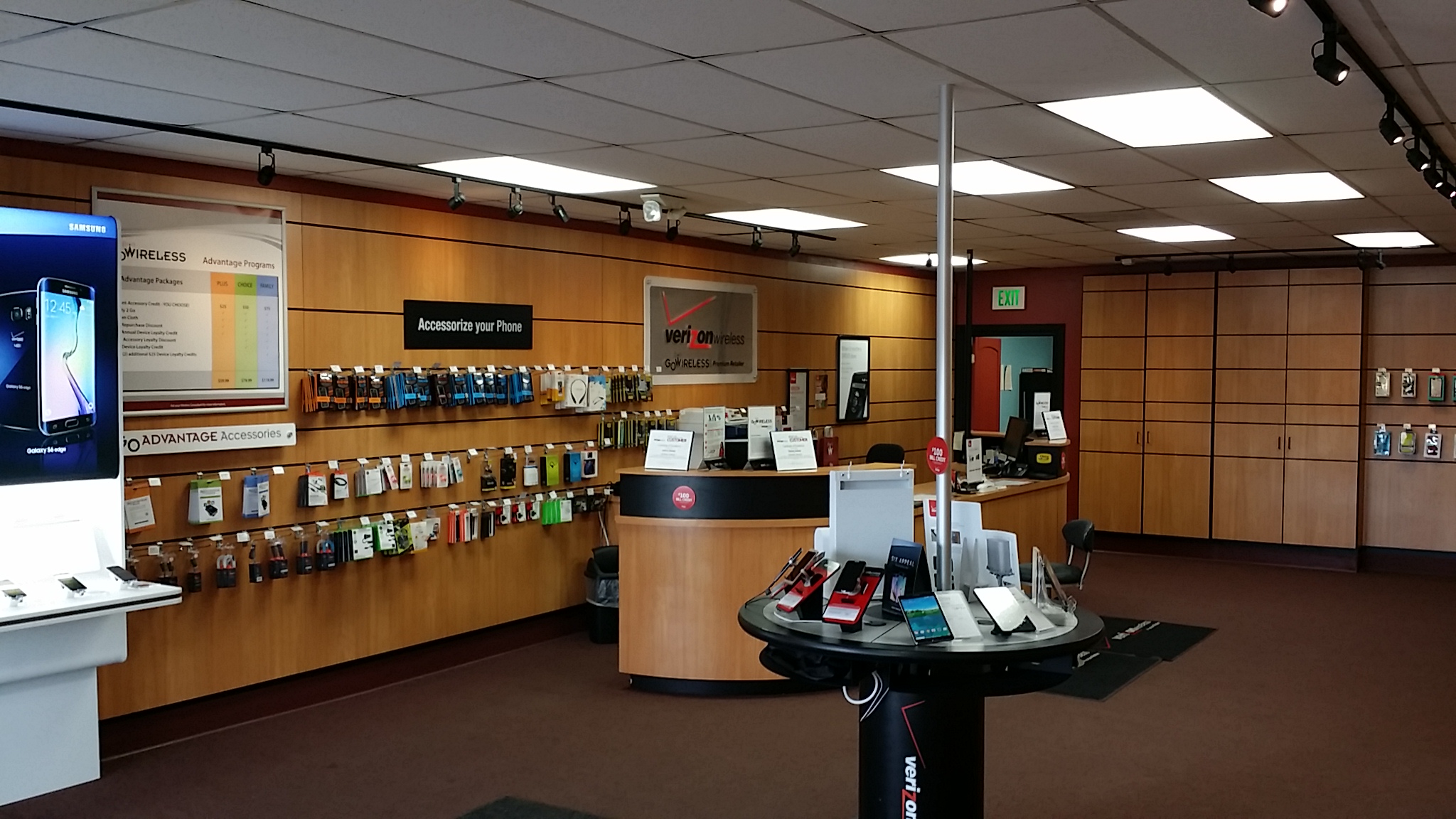 Verizon Authorized Retailer – GoWireless Photo