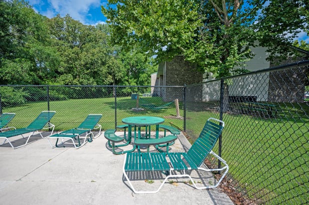 Images Sawbranch Apartments