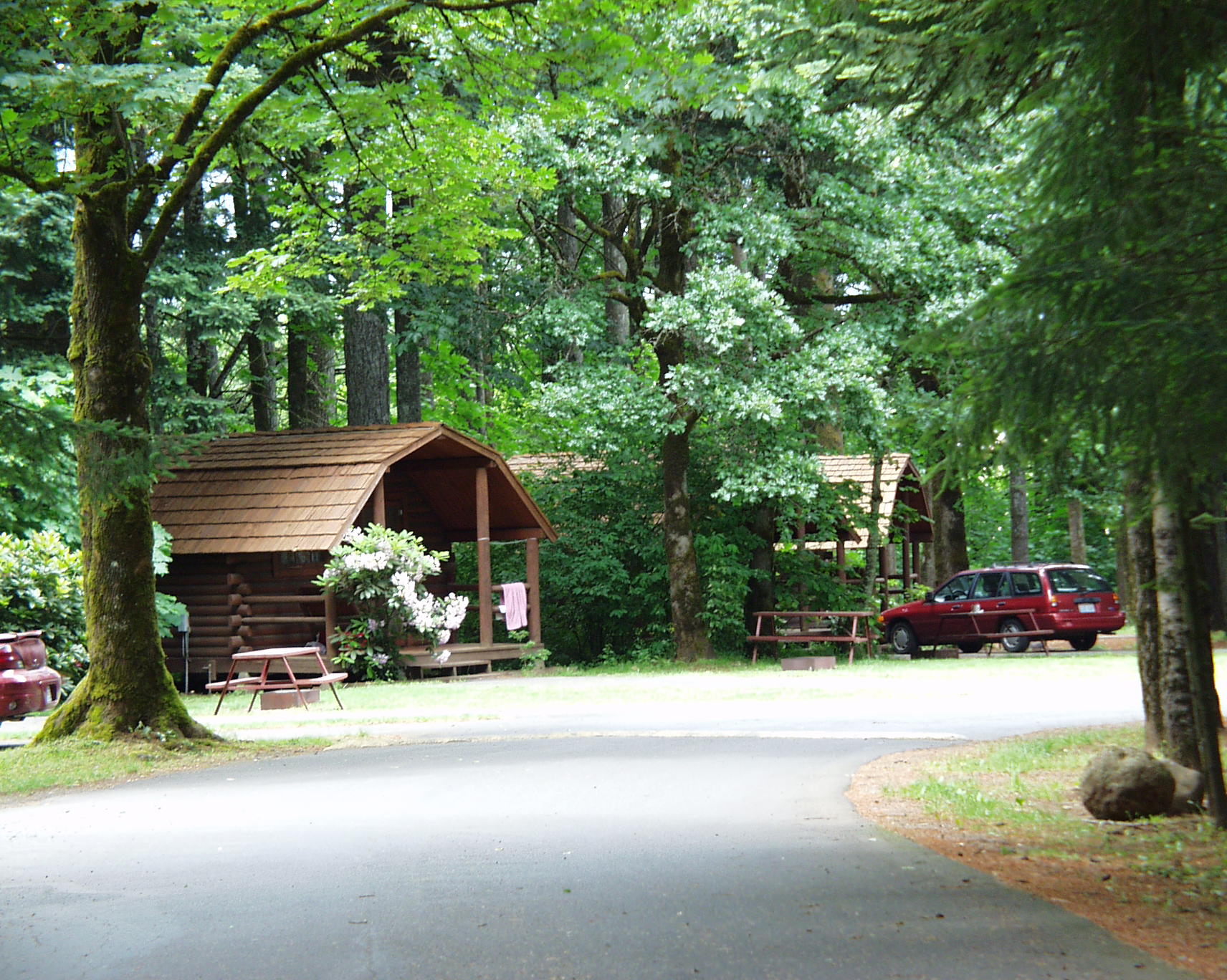 Cascade Locks / Portland East KOA Holiday | Go Camping America