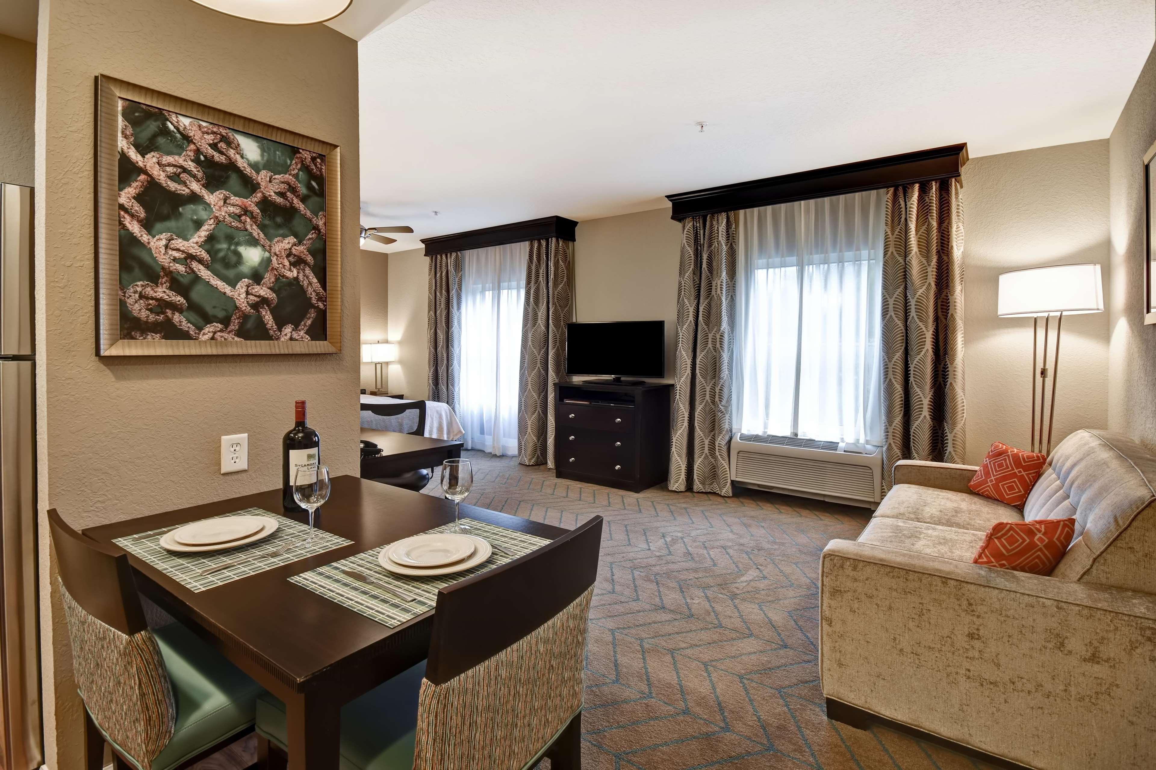 Guest room