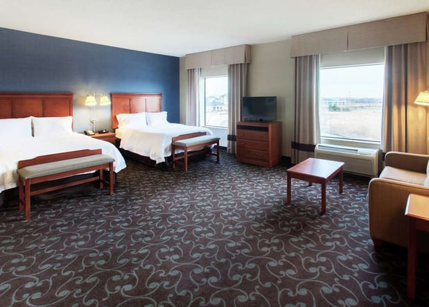 Images Hampton Inn & Suites Chicago Deer Park