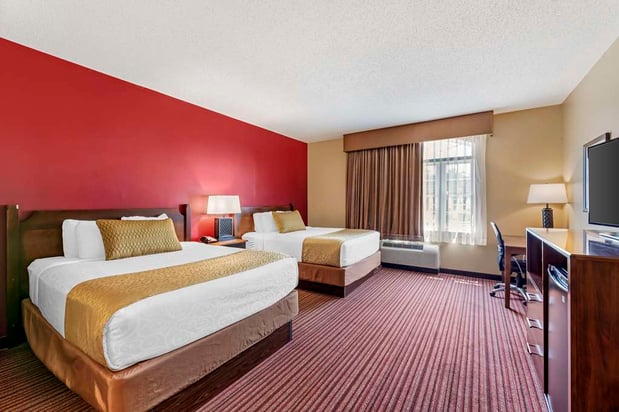 Images Best Western Plus Dutch Haus Inn and Suites