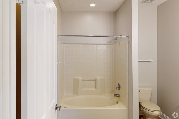 Images The Grand Reserve at Madison Apartments