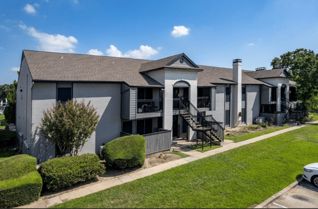 Images Skylar Pointe Apartments