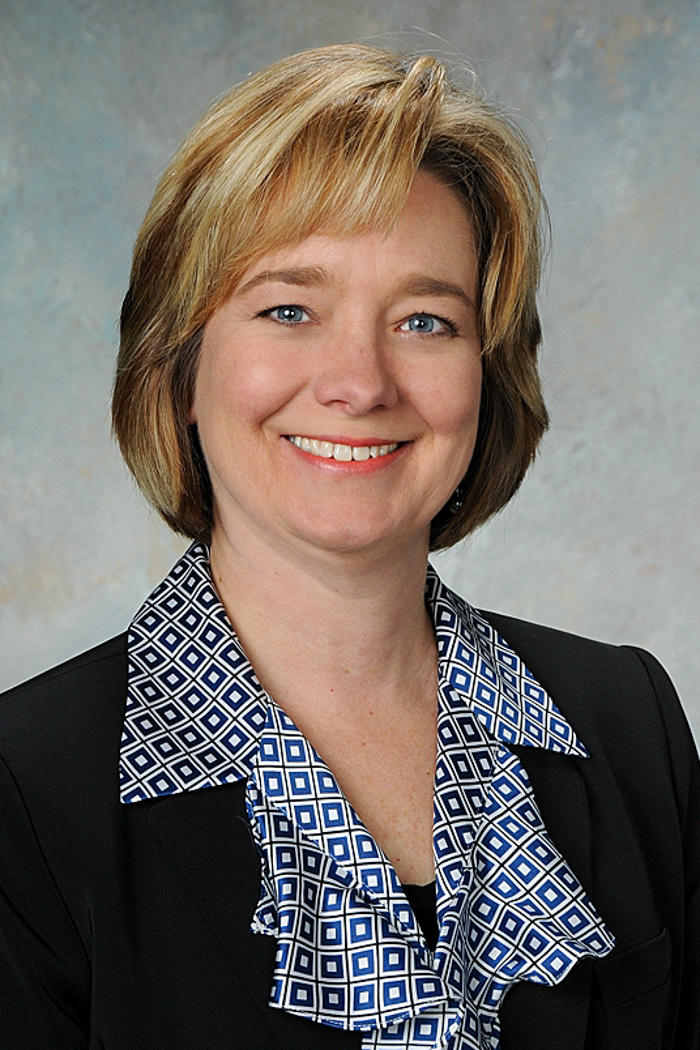 Dr. Caryl E Bjorseth, MD