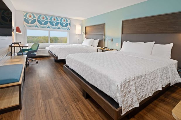 Images Tru by Hilton Sharonville Cincinnati