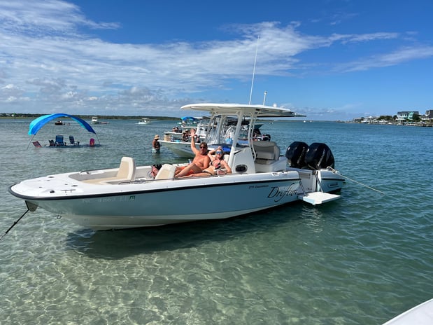 Images FantaSea Private Charters