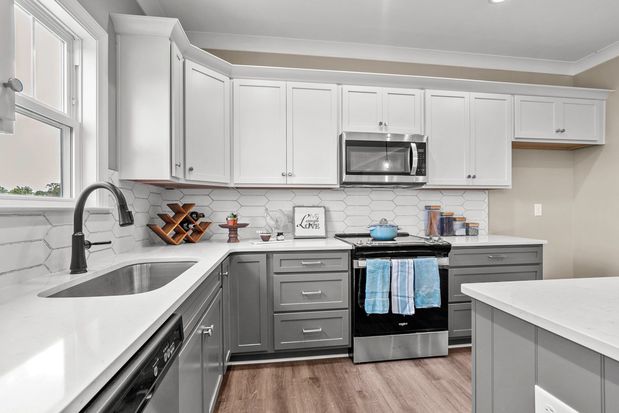 Images Sparks Homes & Home Renovations Inc