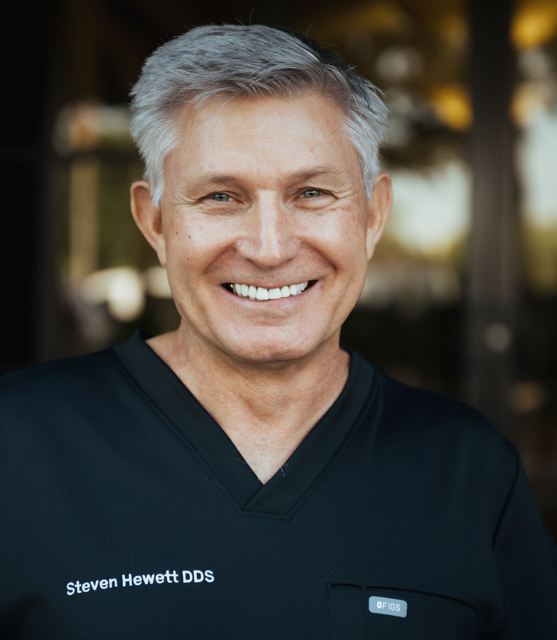 Hewett Dental Implants Image