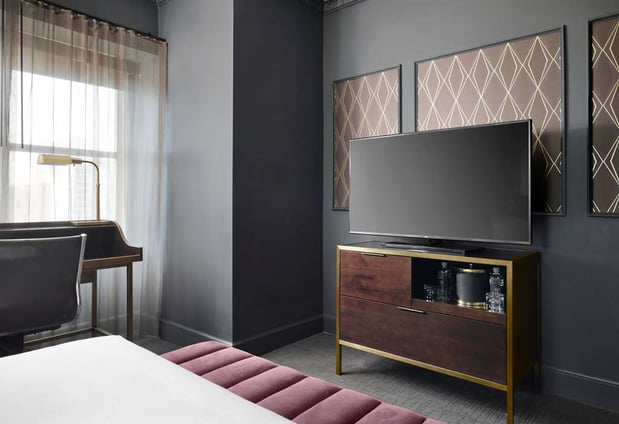 Images Hotel Phillips Kansas City, Curio Collection by Hilton