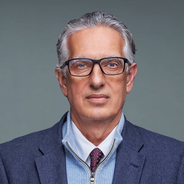 Images Fariborz Mazdisnian, MD