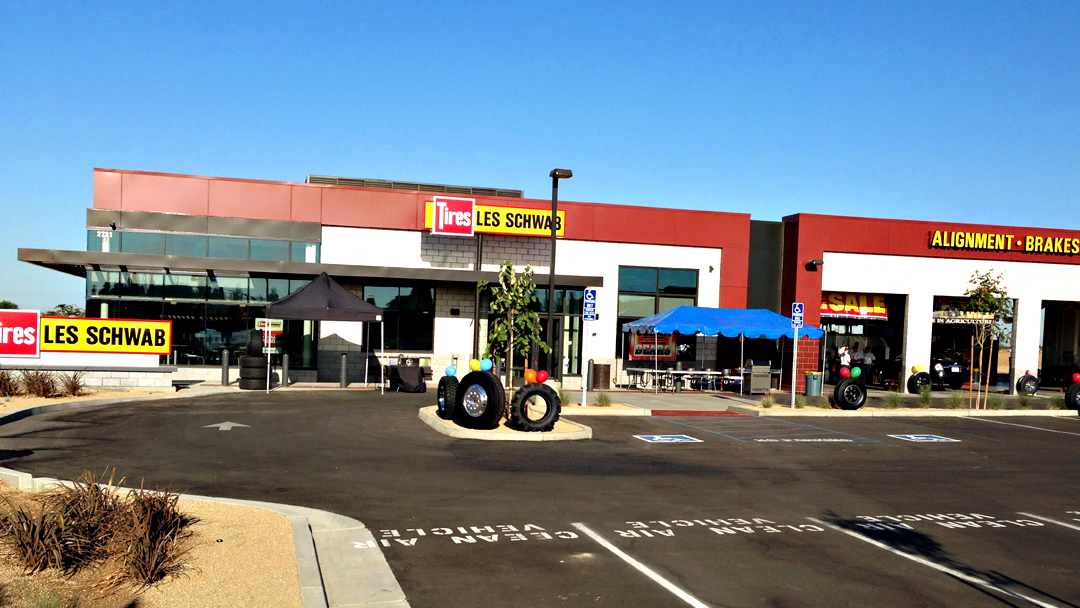Les Schwab Tire Center